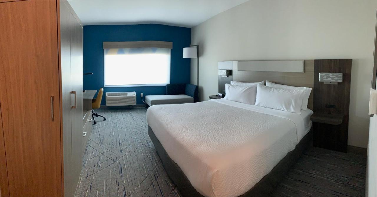Holiday Inn Express & Suites - Courtenay - Comox By Ihg Exterior photo